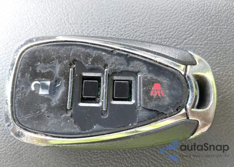 2018 Chevrolet Malibu Lt z USA, uszkodzony, nr VIN 1G1ZD5ST4JF224802